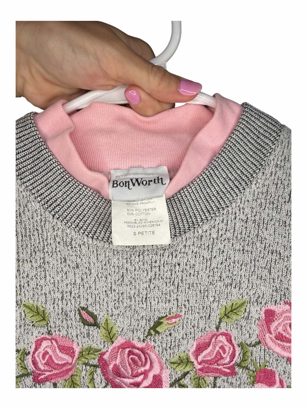 Vintage BonWorth Gray Knit Sweater with Pink Rose Embroidery - Picture 3 of 6